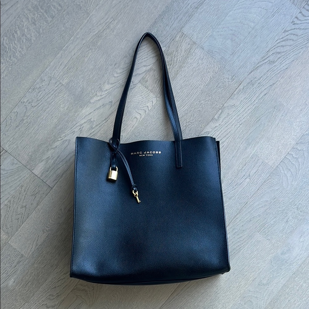 Marc Jacobs Black Leather Tote Bag